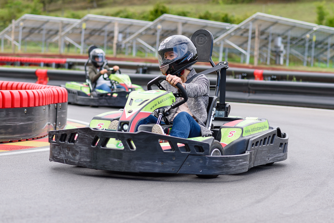 gokart egyes